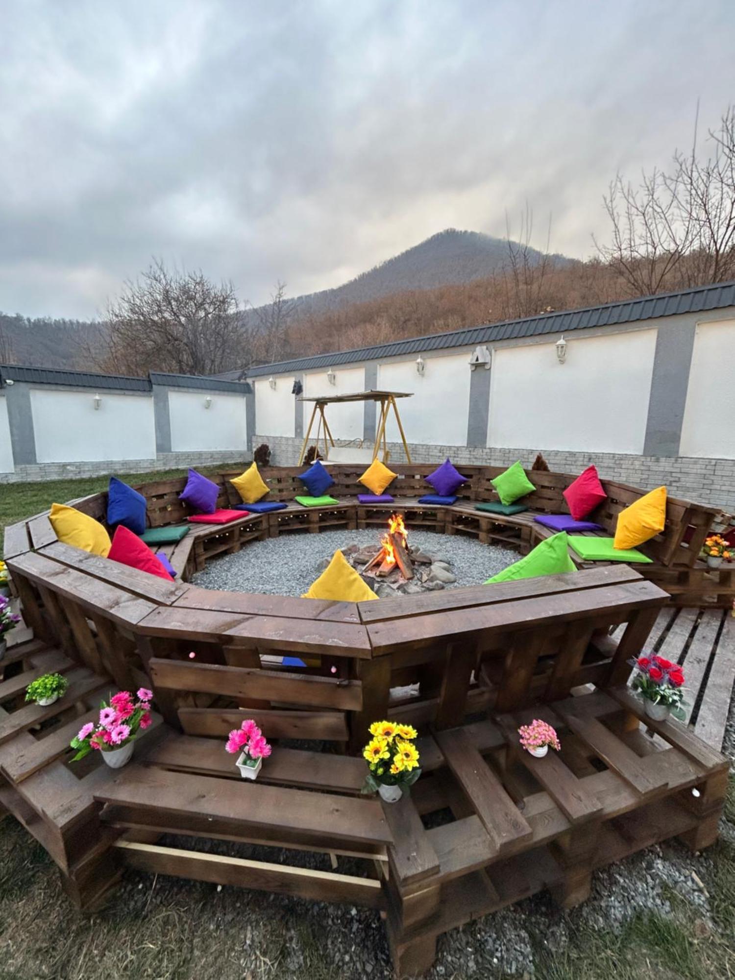 Qafqaz Mountside Chalet Gabala Esterno foto